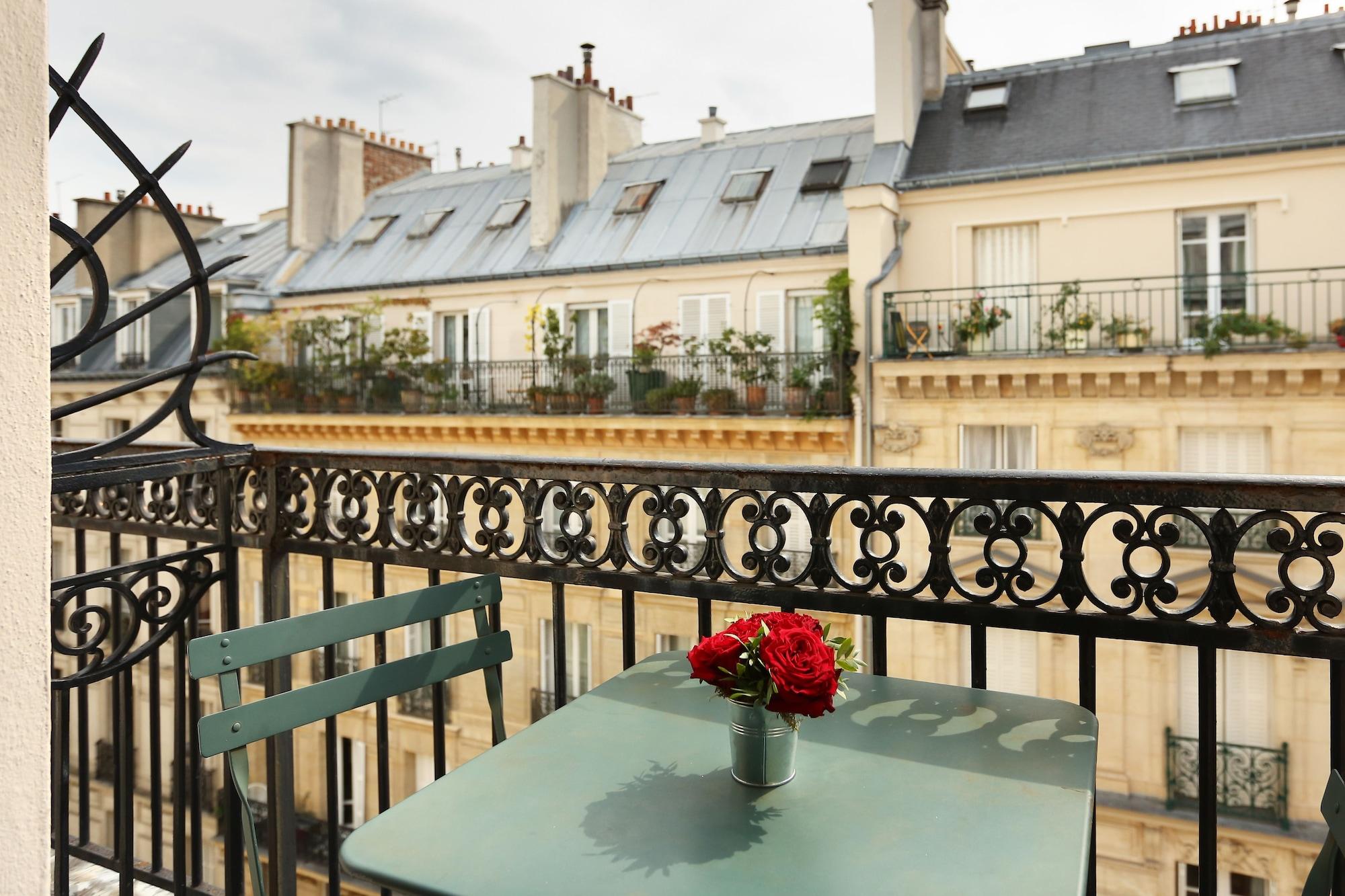 Hotel Du College De France Paris Bagian luar foto